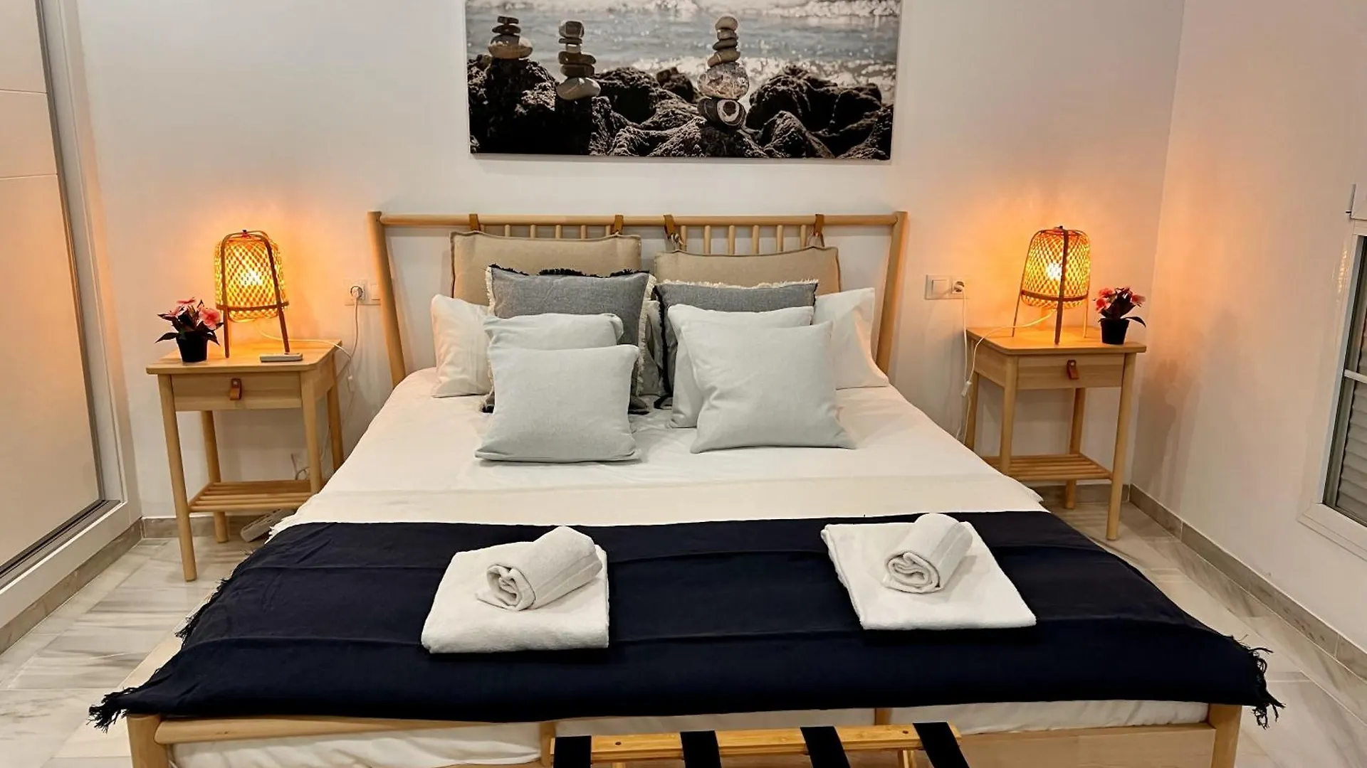 Apartment Catedral Suite B Centro Historico Malaga Spain